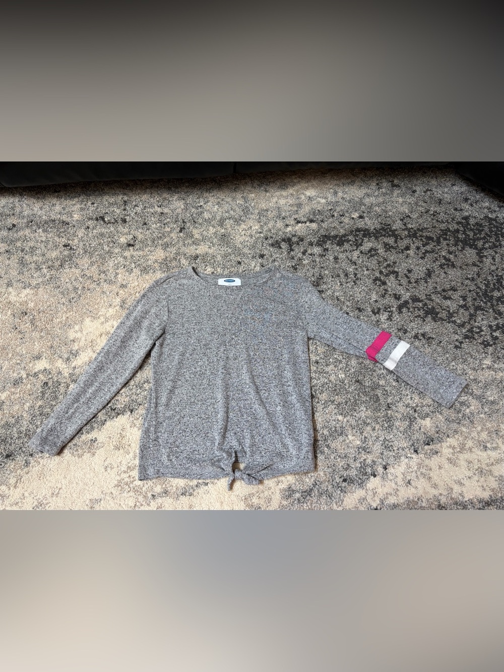 Girls' Heather Gray Tie-Front Top with Pink Cuff